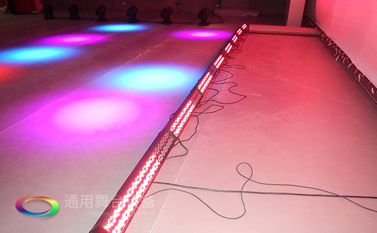 廣科學院松山湖校區(qū)多功能報告廳舞臺幕布及聲光電系統(tǒng)安裝與部署及室內(nèi)裝修設計、施工建設項目